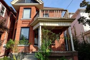 Triplex for Rent, 117 Wellington St S #Upper, Hamilton, ON