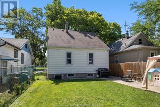 Detached House for Sale, 1806 St Luke, Windsor, ON