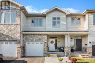 Freehold Townhouse for Sale, 1831 Arrowgrass Way, Ottawa, ON