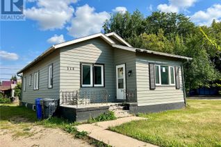 Bungalow for Sale, 518 Main Street, Canora, SK