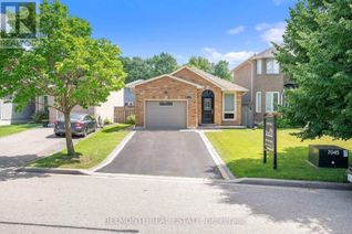 Property for Sale, 21 Caleche Avenue, Clarington (Courtice), ON