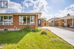 Townhouse for Sale, 9793 Lynngrove Crescent, Windsor, ON