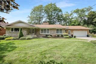 Bungalow for Sale, 6235 Brookfield Avenue, Niagara Falls, ON