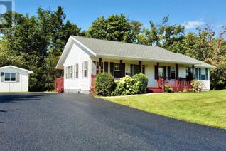 Bungalow for Sale, 25 Petersfield Court, Westmount, NS