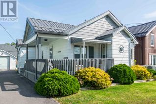 Detached House for Sale, 4 George Street, Quinte West, ON