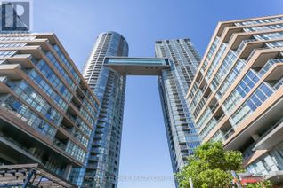 Condo Apartment for Sale, 15 Iceboat Terrace #3903, Toronto (Waterfront Communities), ON