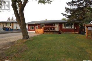 Bungalow for Sale, 520 Gertie Street, Moosomin, SK