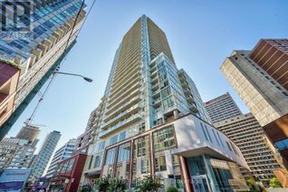 Condo Apartment for Sale, 33 Helendale Avenue #1706, Toronto (Yonge-Eglinton), ON