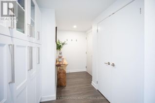 Condo Apartment for Sale, 30 Samuel Wood Way W #702, Toronto (Islington-City Centre West), ON