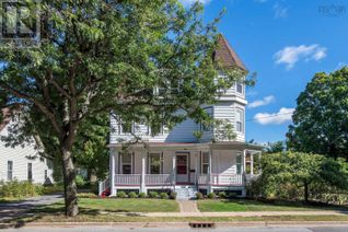 Detached House for Sale, 225 Main Street, Kentville, NS