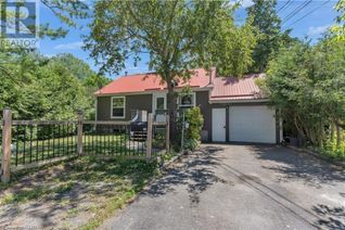 Detached House for Sale, 26 Maccauley Street, Kingston, ON