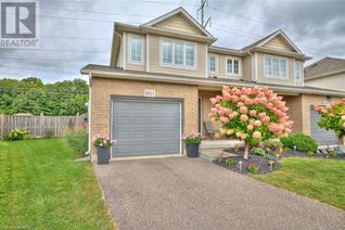 Semi-Detached House for Sale, 8811 Silverstar Court, Niagara Falls, ON