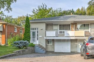 Semi-Detached House for Sale, 152 Pineway Blvd, Toronto, ON