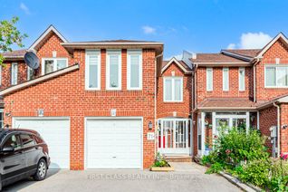 Freehold Townhouse for Sale, 71A Rose Branch Dr, Richmond Hill, ON