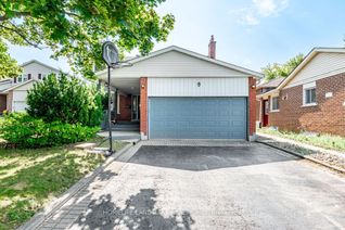 House for Sale, 9 Eastman Cres, Newmarket, ON