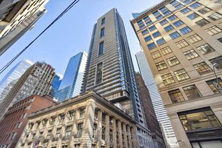 Condo Apartment for Sale, 70 Temperance St #5206, Toronto, ON