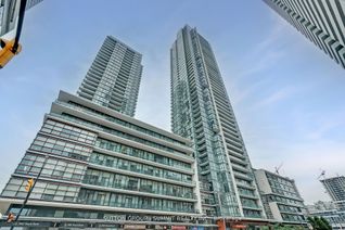 Condo Apartment for Sale, 4070 Confederation Pkwy #PH02, Mississauga, ON