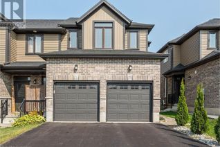 Freehold Townhouse for Sale, 170 Wedgewood Drive, Woodstock, ON