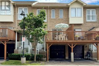 Property for Sale, 3029 Finch Avenue W #13, Toronto (Humbermede), ON