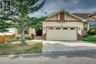 Bungalow for Sale, 86 Hawkdale Circle Nw, Calgary, AB