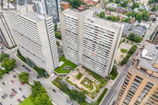 Condo Apartment for Sale, 530 Laurier Avenue W #2304, Ottawa, ON