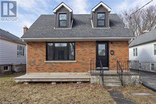 Detached House for Sale, 442 College Street, Kingston, ON