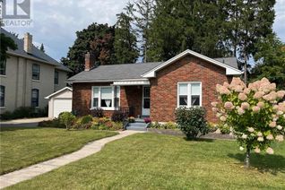 Bungalow for Sale, 270 Lambton Street E, Durham, ON