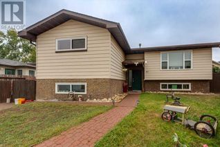 Detached House for Sale, 81 Westview Crescent, Blackfalds, AB