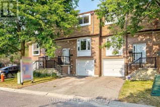 Condo Townhouse for Sale, 40 Castle Rock Drive #23, Richmond Hill (North Richvale), ON