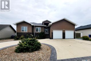 Detached House for Sale, 9 Park Boulevard, Melville, SK