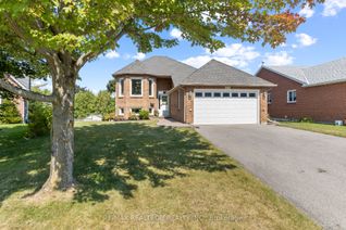 Detached House for Sale, 32 Chartwell Cres, Georgina, ON