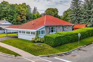 Bungalow for Sale, 17 Edward St, Penetanguishene, ON