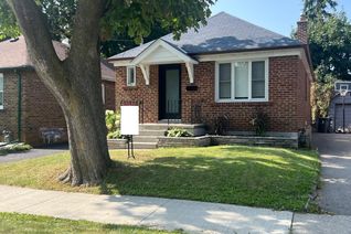 Bungalow for Sale, 32 Rothsay Ave, Toronto, ON