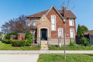 Freehold Townhouse for Sale, 4991 Middlesex Gate, Mississauga, ON