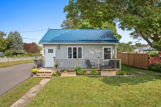 Detached House for Sale, 22 Johnson Rd, Quinte West, ON