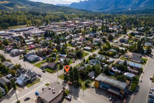 Detached House for Sale, 891 5th Avenue, Fernie, BC