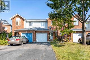 Freehold Townhouse for Sale, 939 Markwick Crescent, Ottawa, ON