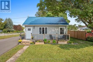 Detached House for Sale, 22 Johnson Road, Quinte West, ON