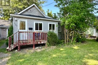 Detached House for Sale, 127 Main Street, West Elgin (West Lorne), ON