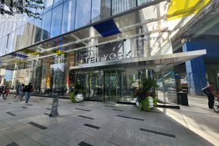 Condo Apartment for Sale, 10 York Street #3008, Toronto (Waterfront Communities), ON