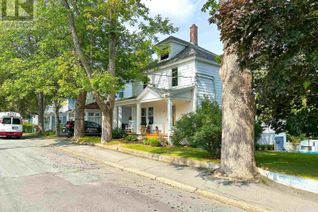 Detached House for Sale, 20 Queen Street, Bridgewater, NS