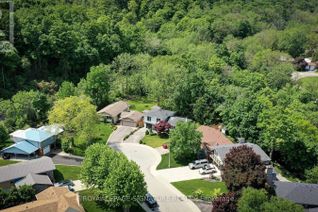 Sidesplit for Sale, 9 Leslie Drive, Hamilton (Stoney Creek), ON