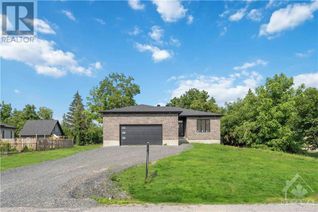 Bungalow for Sale, 78 Colonel Murray Street S, Richmond, ON