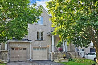 Freehold Townhouse for Sale, 86 Banbrooke Cres, Newmarket, ON