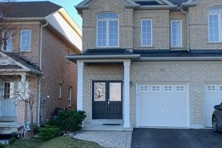 Semi-Detached House for Rent, 137 Four Seasons Cres, Newmarket, ON