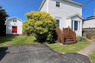 Detached House for Sale, 8 Hawkins Street, Grand Bank, NL