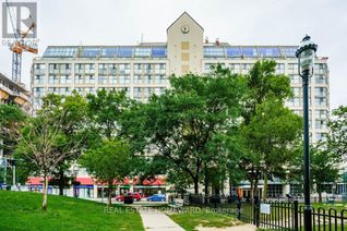 Condo Apartment for Sale, 222 The Esplanade #422, Toronto (Waterfront Communities), ON