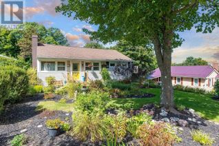 Bungalow for Sale, 31 Grant Street, Kentville, NS