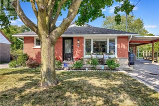 Bungalow for Sale, 51 Southmoor Drive, Kitchener, ON