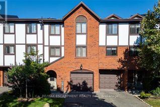 Condo for Sale, 4165 Fieldgate Drive #5, Mississauga (Rathwood), ON